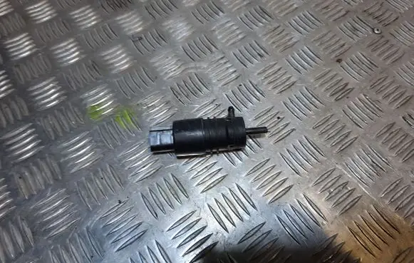 BMW 6 F12 F13 Windscreen/windshield washer pump 6934160