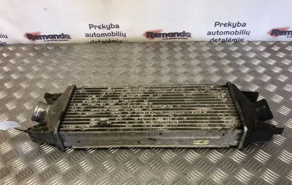 Iveco Daily 30.8 - 9 Intercooler radiator