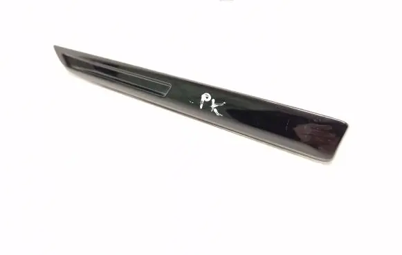Renault Megane IV Fender trim (molding) 990431286R 990430979R