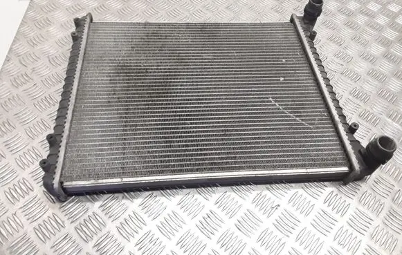 Audi A2 Coolant radiator 8Z0121251D