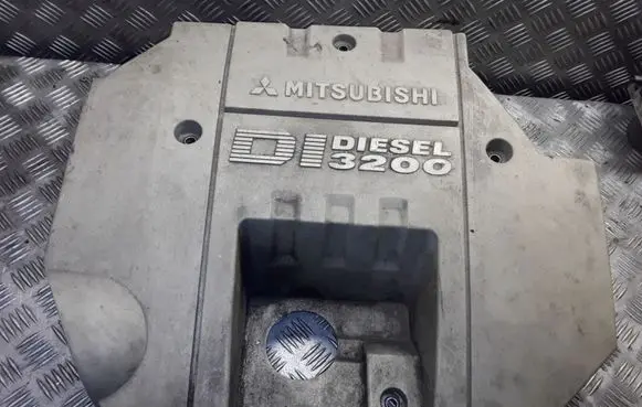 Mitsubishi Pajero Engine cover (trim) ME203822A1