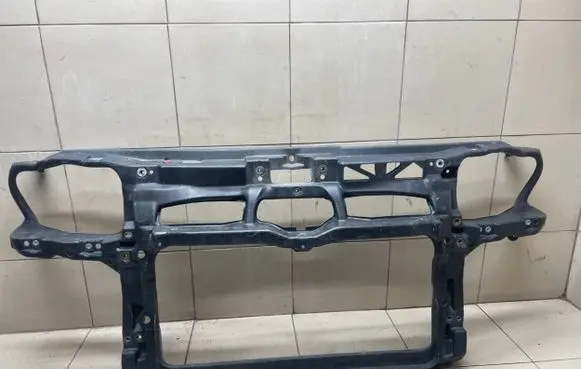 Volkswagen Golf IV Radiator support slam panel 1J0805594