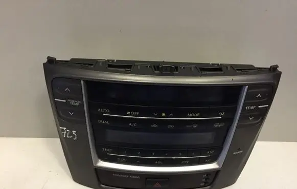 Lexus IS 220D-250-350 Climate control unit 758950