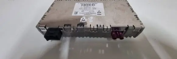 Mercedes-Benz C W204 Antenna control unit A1668202089 A1669003407 A1669027703