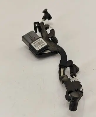 Peugeot 5008 II Glow plug wires 9814793180 643580