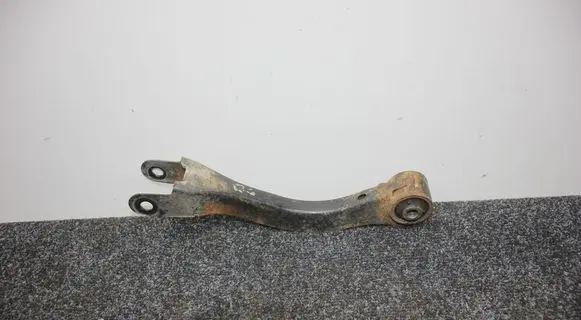 Subaru Forester SJ Rear upper control arm/wishbone 000000