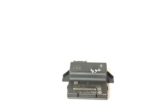 Audi A5 Sportback 8TA Gateway control module 8R0907468P 8R0907468 8R0907468PD