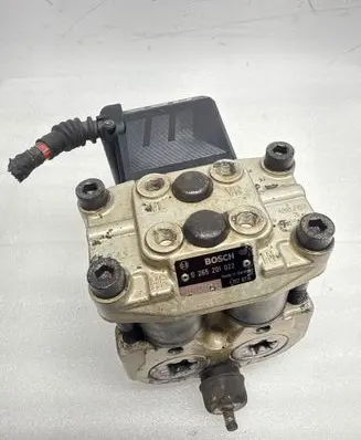 BMW 7 E32 ABS Pump 1157874 0265201022 061213669