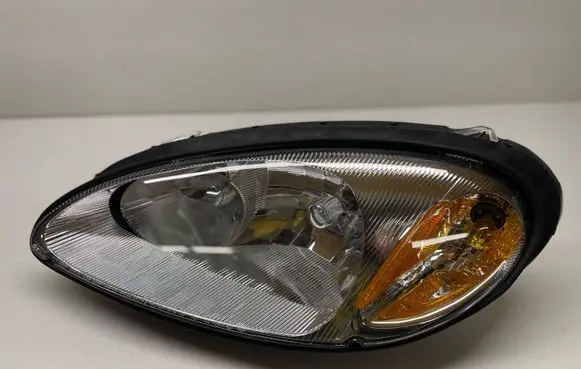 Chrysler PT Cruiser Headlight/headlamp 1EB22296701 6288765AL 6288765