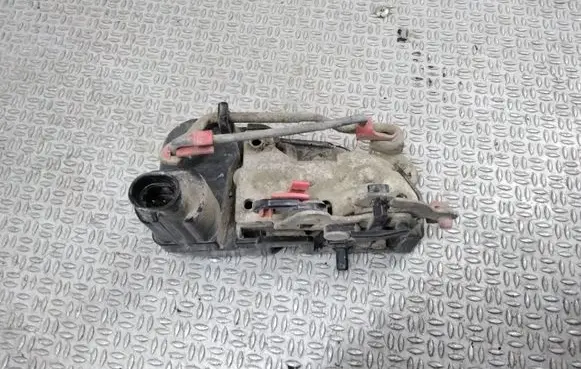 Jeep Cherokee Rear door lock