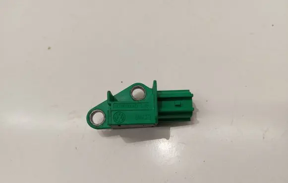 Skoda Octavia Mk2 (1Z) Airbag deployment crash/impact sensor 1K0909606D