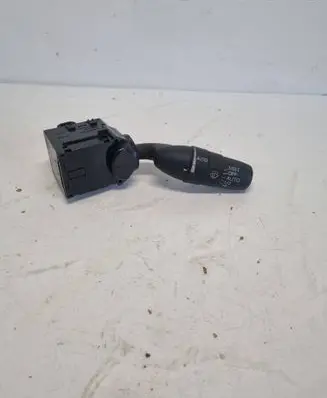 Hyundai Santa Fe Wiper control stalk M29843