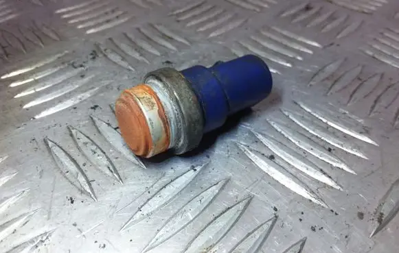 Coolant temperature sensor
