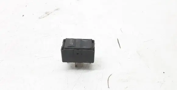 Mercedes-Benz Vito Viano W638 Electric window control switch 004611784