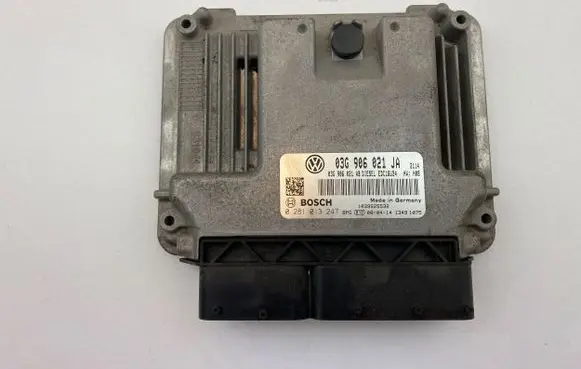 Volkswagen Caddy Engine control unit/module 03G906021JA 1039S25532