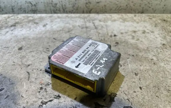 Mercedes-Benz E W211 Airbag control unit/module A2118209485