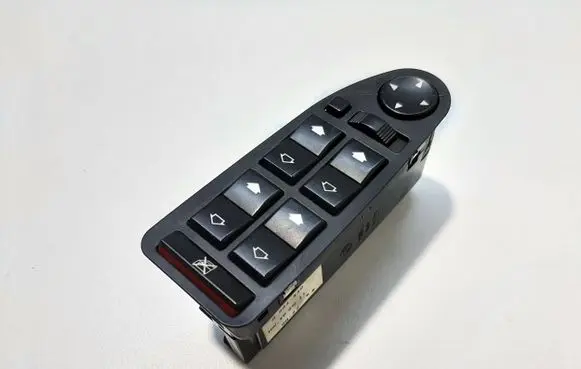 BMW 5 E39 Electric window control switch 6904339