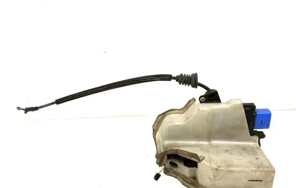 Volkswagen Phaeton Front door lock 120103D