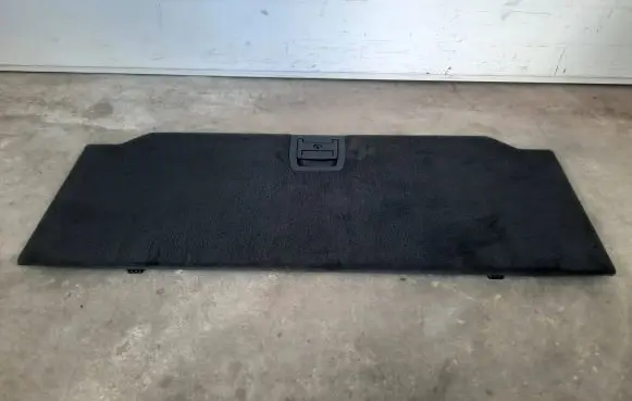 BMW X5 E70 Trunk bottom trim panel 15671810 81828011 6347746