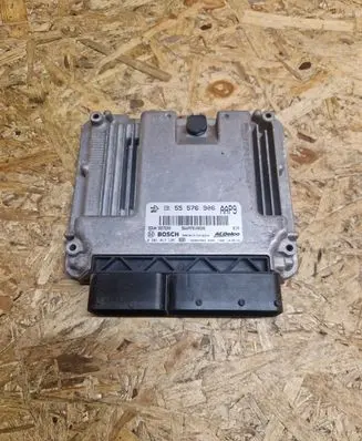 Opel Insignia A Engine control unit/module 55576906 55575349 0281017105