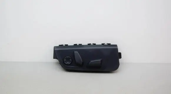 BMW X5 F15 Seat control switch B0600599 28373634