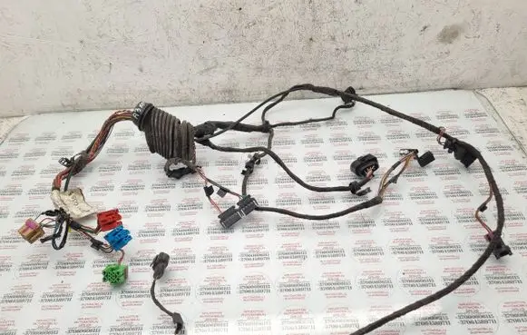 Audi A3 S3 8L Front door wiring loom 8L1971035B