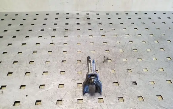 Fuel Injector clamp holder