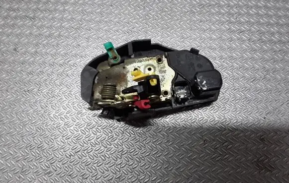 Front door lock