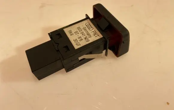 Audi A4 S4 B6 8E 8H Hazard light switch 8E0941509