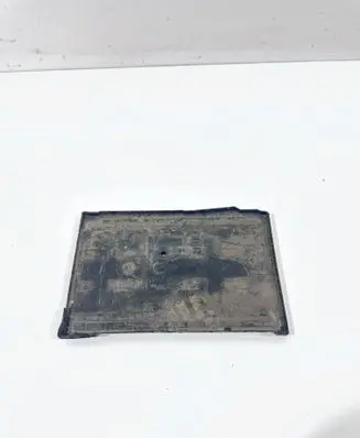 Peugeot 308 Battery tray 9806108580