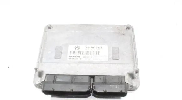 Volkswagen Polo Engine control unit/module 03D906033F 5WP40298