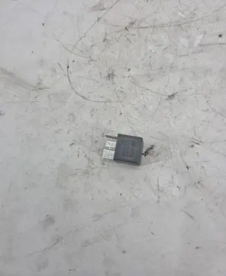 Audi A2 Other relay 8D0951253 8205155