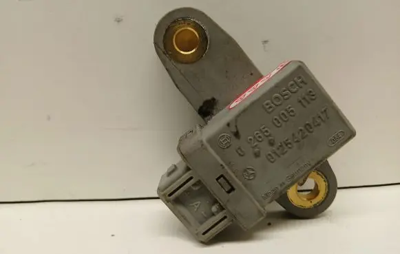 Mercedes-Benz A W168 ESP acceleration yaw rate sensor 0265005113
