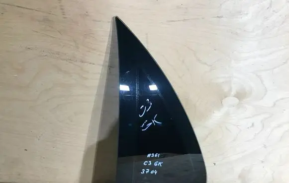 Citroen C3 Rear side window AS2