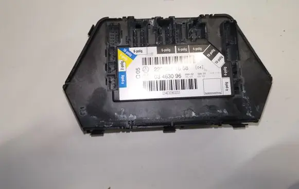 Mercedes-Benz S W220 Door control unit/module 2208211658