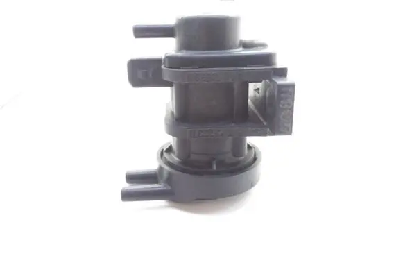 Mitsubishi Carisma Turbo solenoid valve 7700874764 4531375