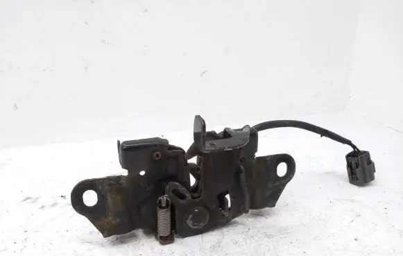 Mazda 3 III Engine bonnet/hood lock/catch