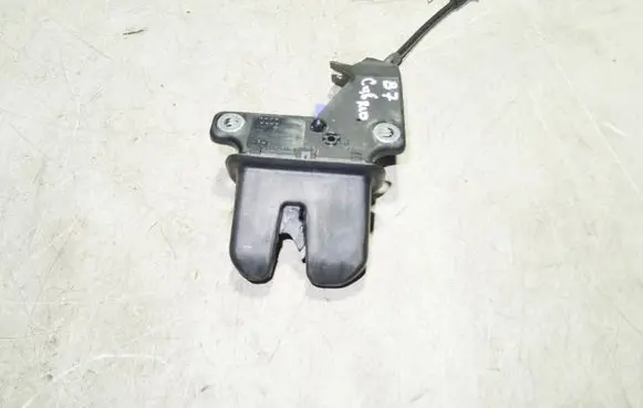 Audi A4 S4 B7 8E 8H Tailgate/trunk/boot lock/catch/latch 8E5827505B