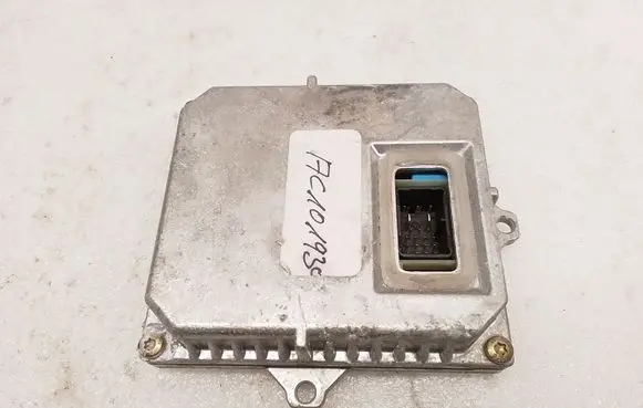 Mercedes-Benz E W211 Headlight ballast module Xenon 1307329072