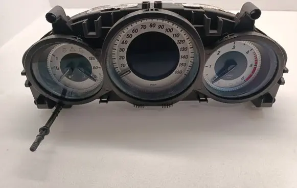 Mercedes-Benz C W204 Speedometer (instrument cluster) A2049004408 A2C33221900 2049019403