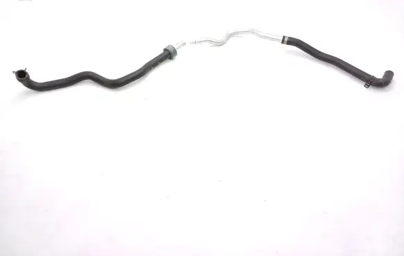 Mercedes-Benz GLS X166 Engine coolant pipe/hose A1668300796