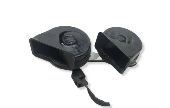Ford Mustang VI Horn signal FR3T13A803DA PAC097107