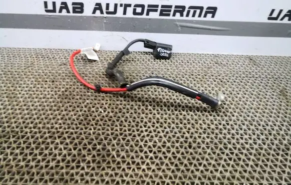 Volkswagen Tiguan Wires (starter motor) 5QA971228G