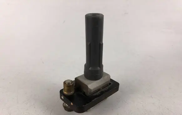 Subaru Legacy High voltage ignition coil FK0186
