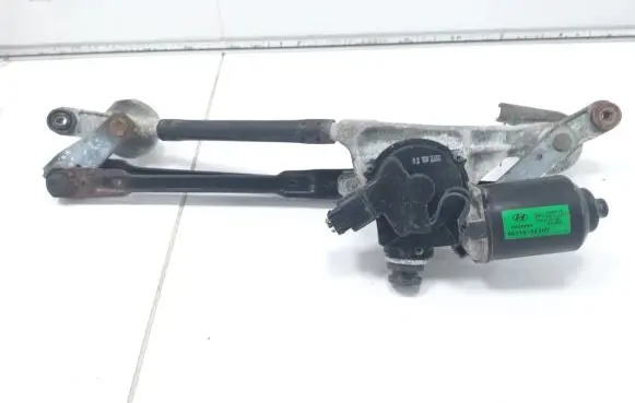 Hyundai i40 Front wiper linkage and motor 981103Z000