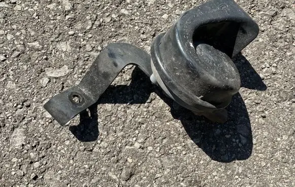 Renault Kadjar Horn signal 256106218r