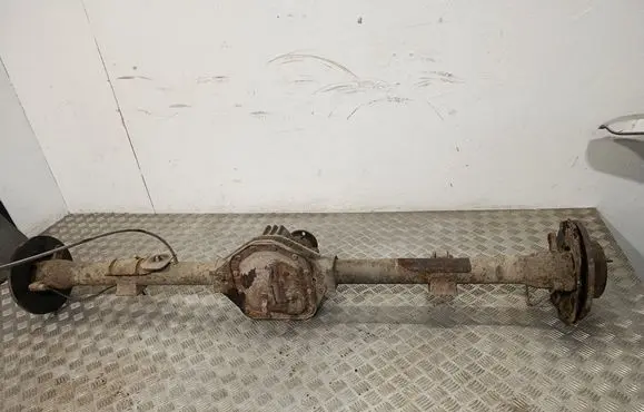 Iveco Daily 3rd gen Rear axle beam with reductor 7183114