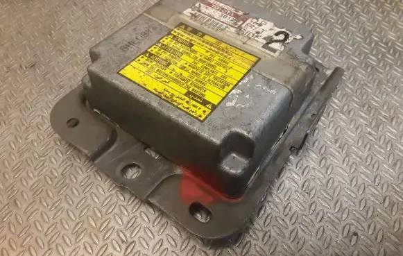 Lexus GS 300 400 430 Airbag control unit/module 8917030170