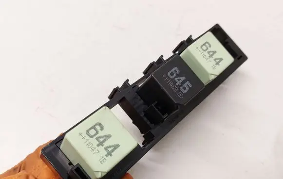 Volkswagen Scirocco Other relay