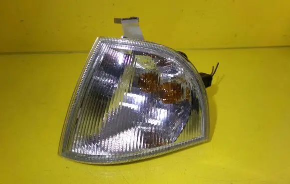 Skoda Octavia Mk1 (1U) Front indicator light 246179-00